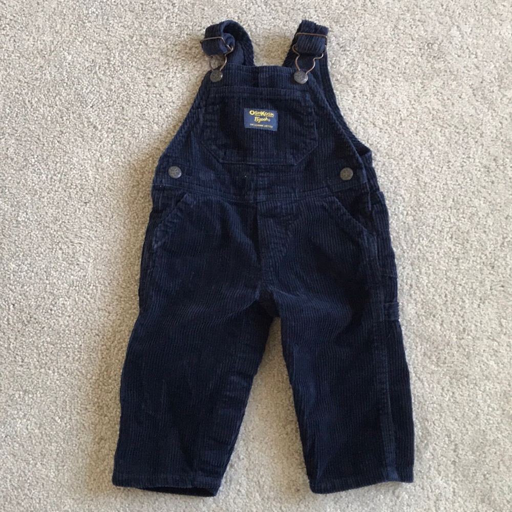 OshKosh Corduroy Overalls (size 9m)